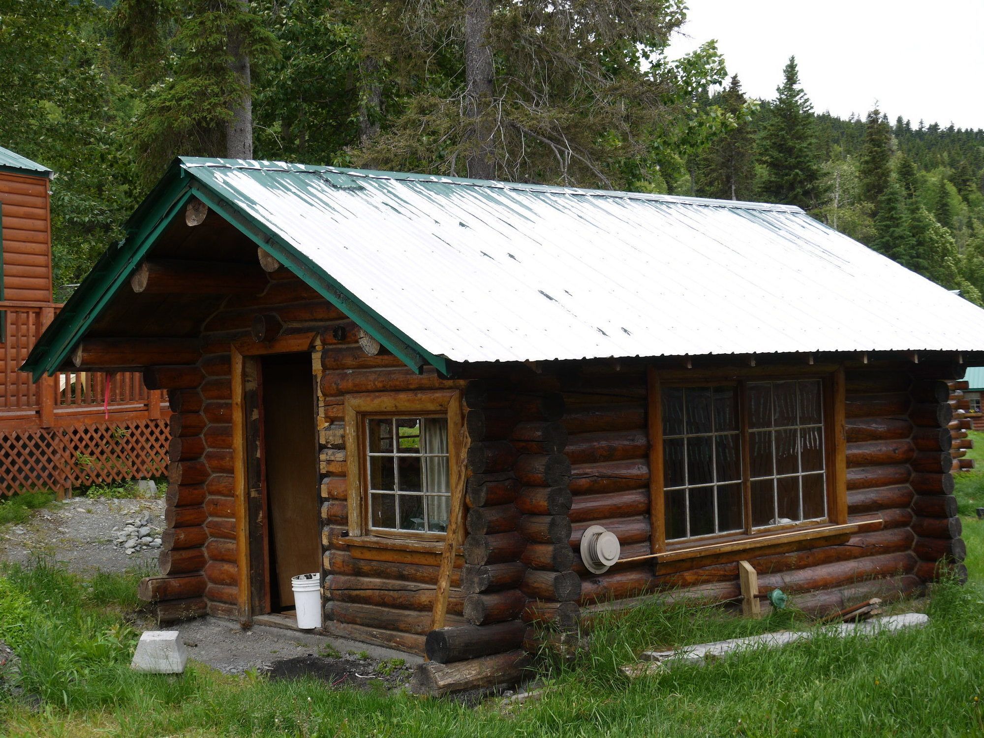 Gwin's Lodge and Restaurant