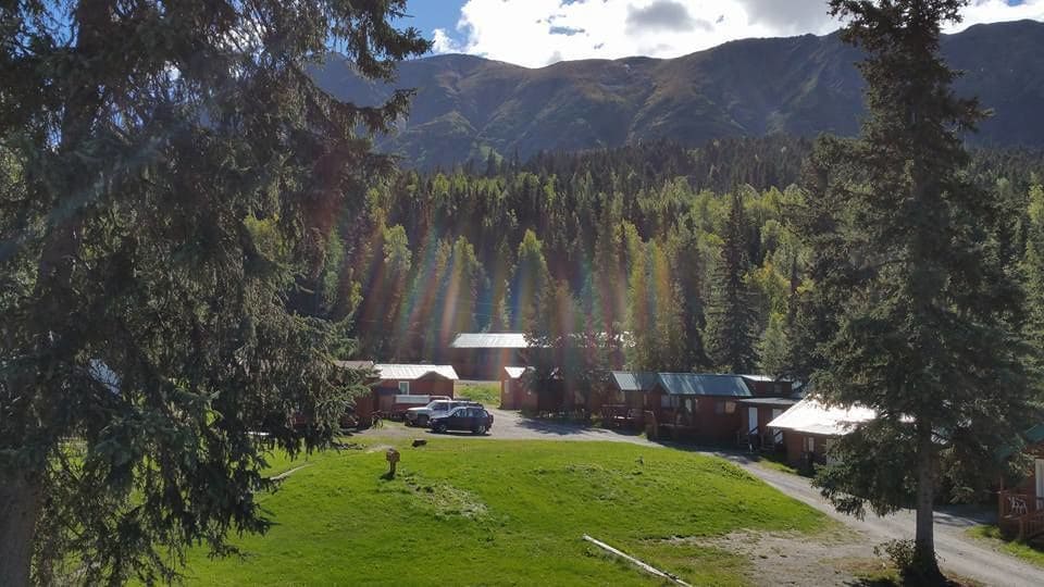 Gwin's Lodge and Restaurant