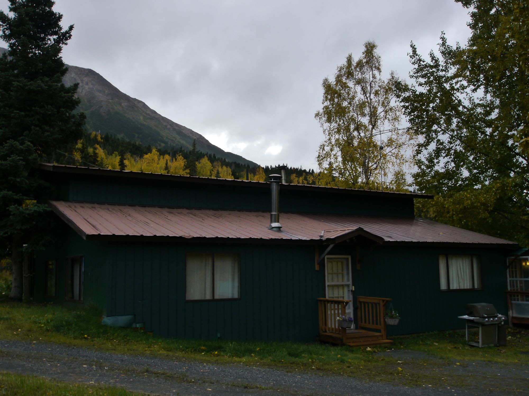 Gwin's Lodge and Restaurant