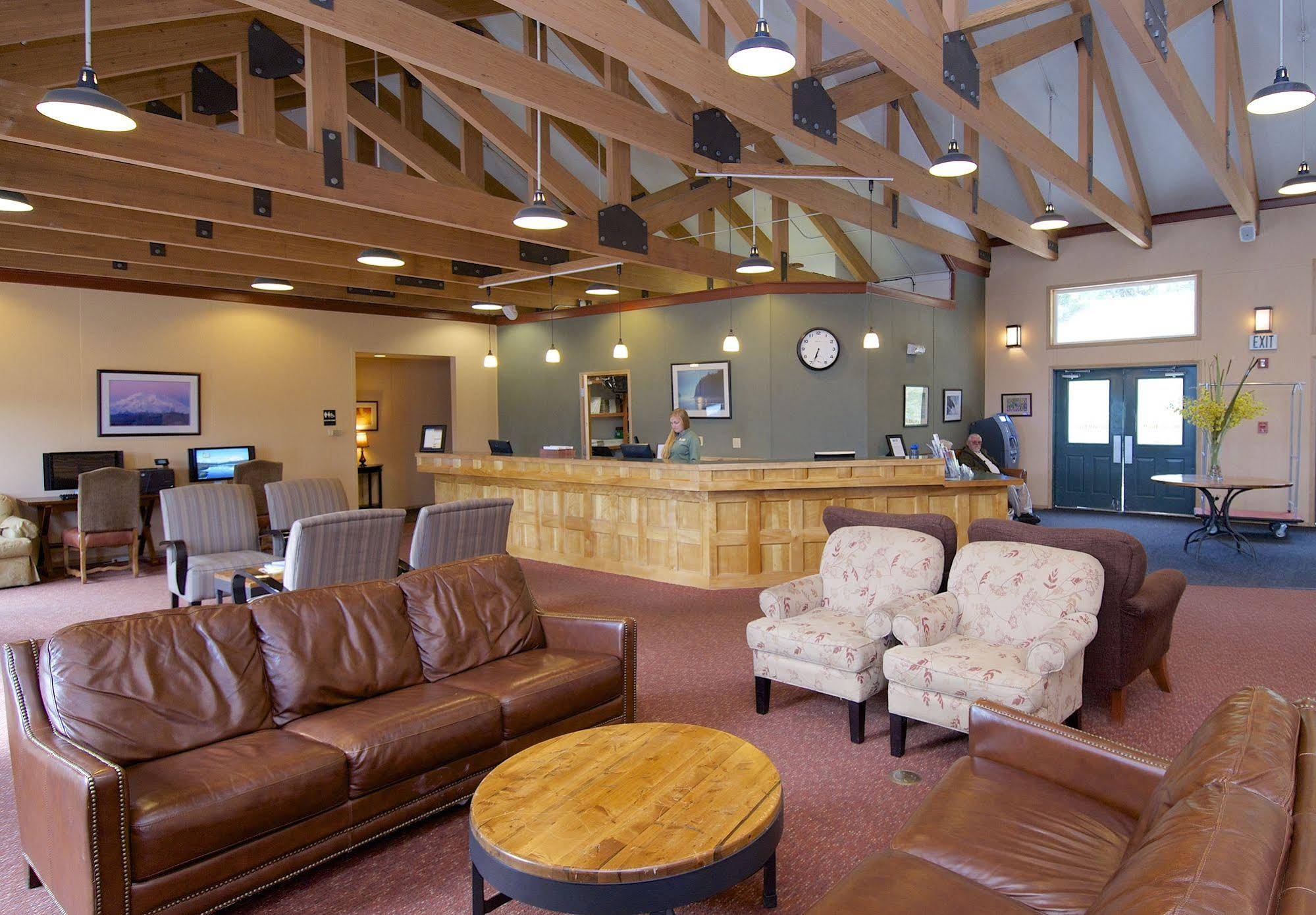 Denali Bluffs Hotel