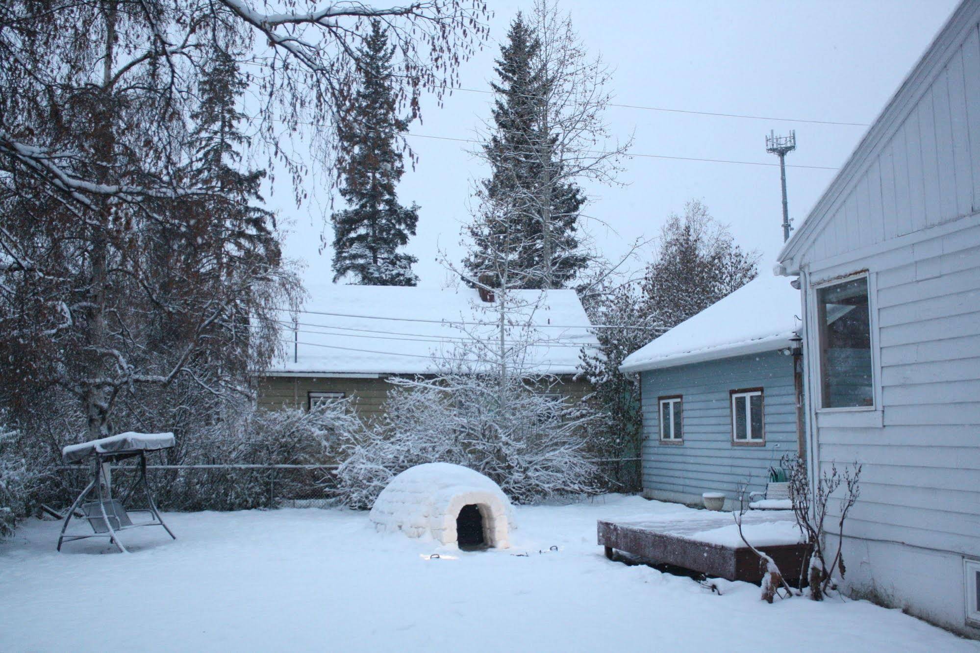 9th Ave Hostel