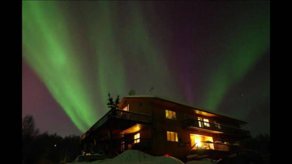 Alaska Grizzly Lodge