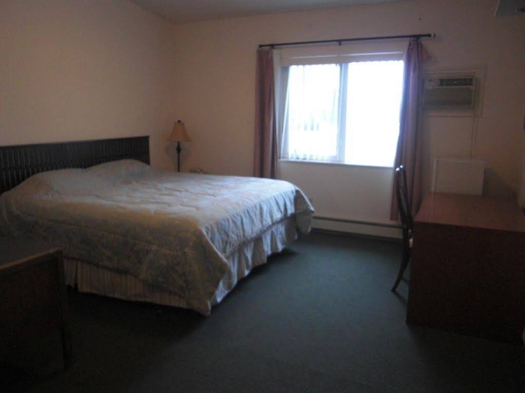Borealis Inn