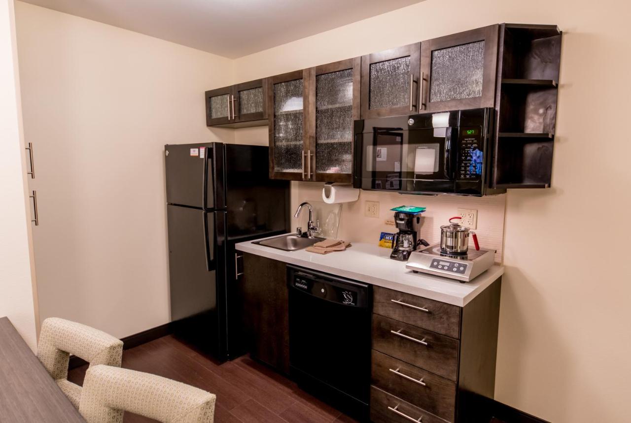 Candlewood Suites Fairbanks
