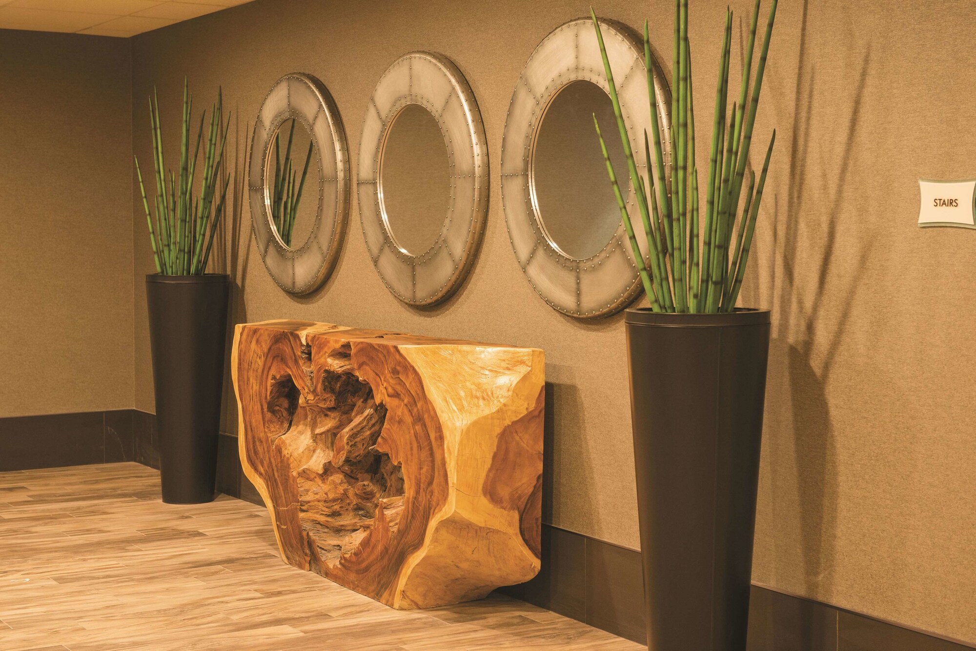 La Quinta Inn & Suites by Wyndham Fairbanks Airport