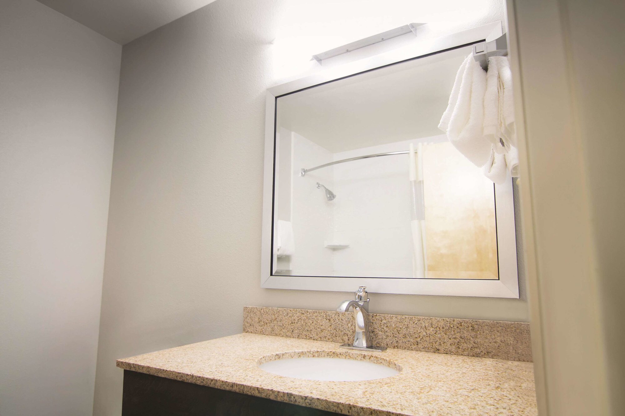 La Quinta Inn & Suites by Wyndham Fairbanks Airport