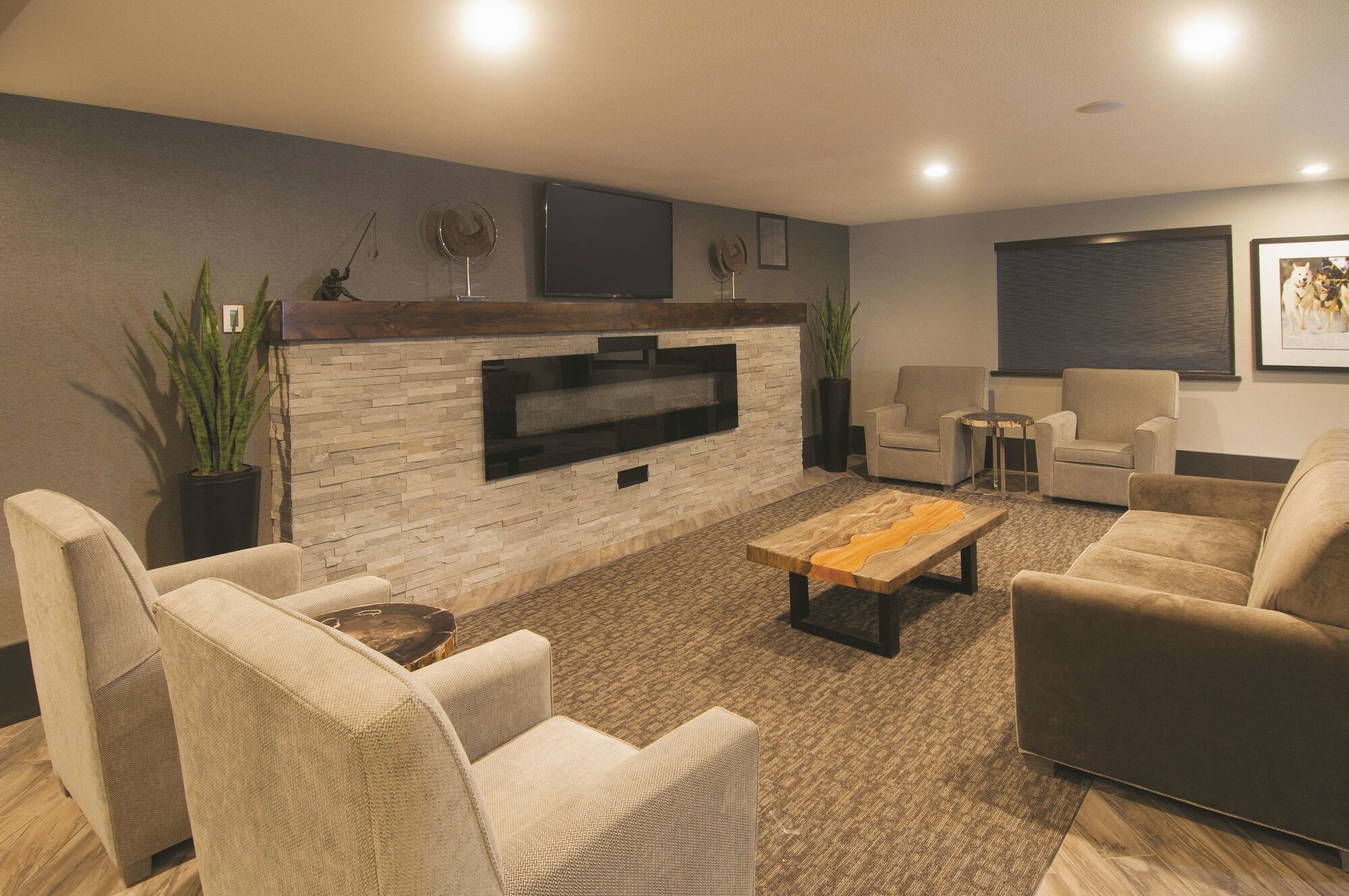 La Quinta Inn & Suites by Wyndham Fairbanks Airport