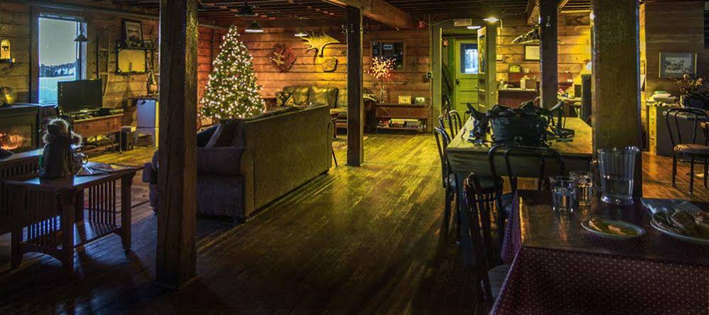 Mount Aurora Lodge