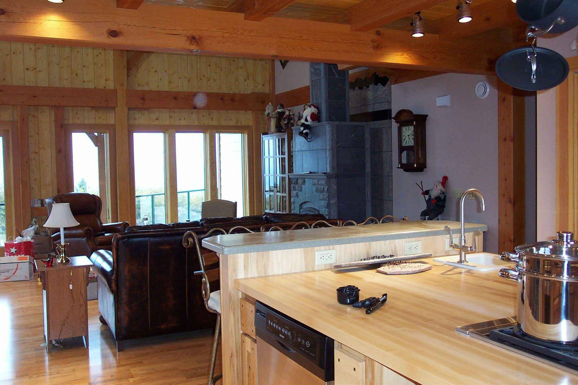 Timber Bay Bed & Breakfast