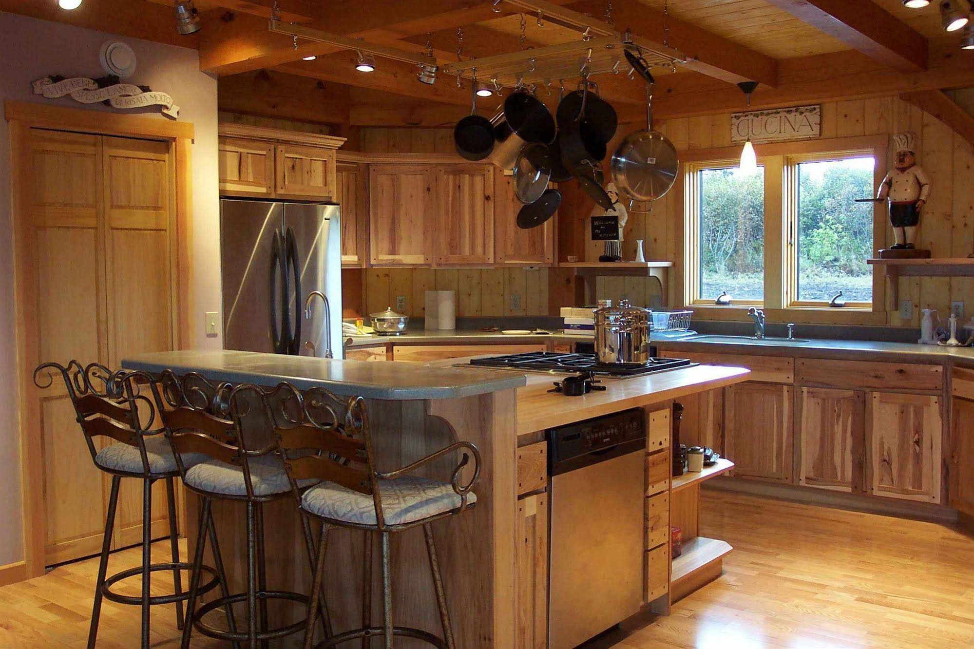 Timber Bay Bed & Breakfast