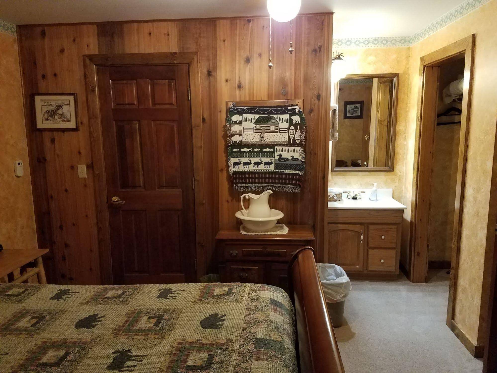 Denali Touch of Wilderness Bed and Breakfast Inn