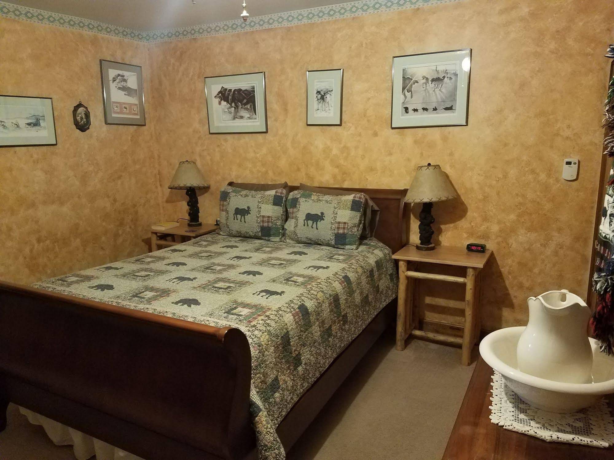 Denali Touch of Wilderness Bed and Breakfast Inn