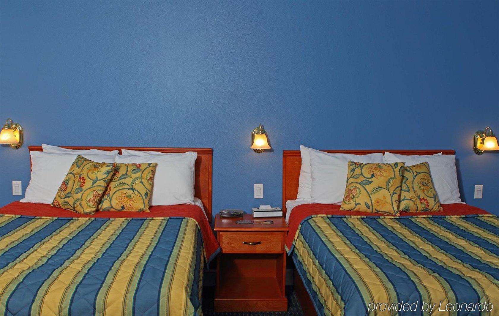 Land's End Resort