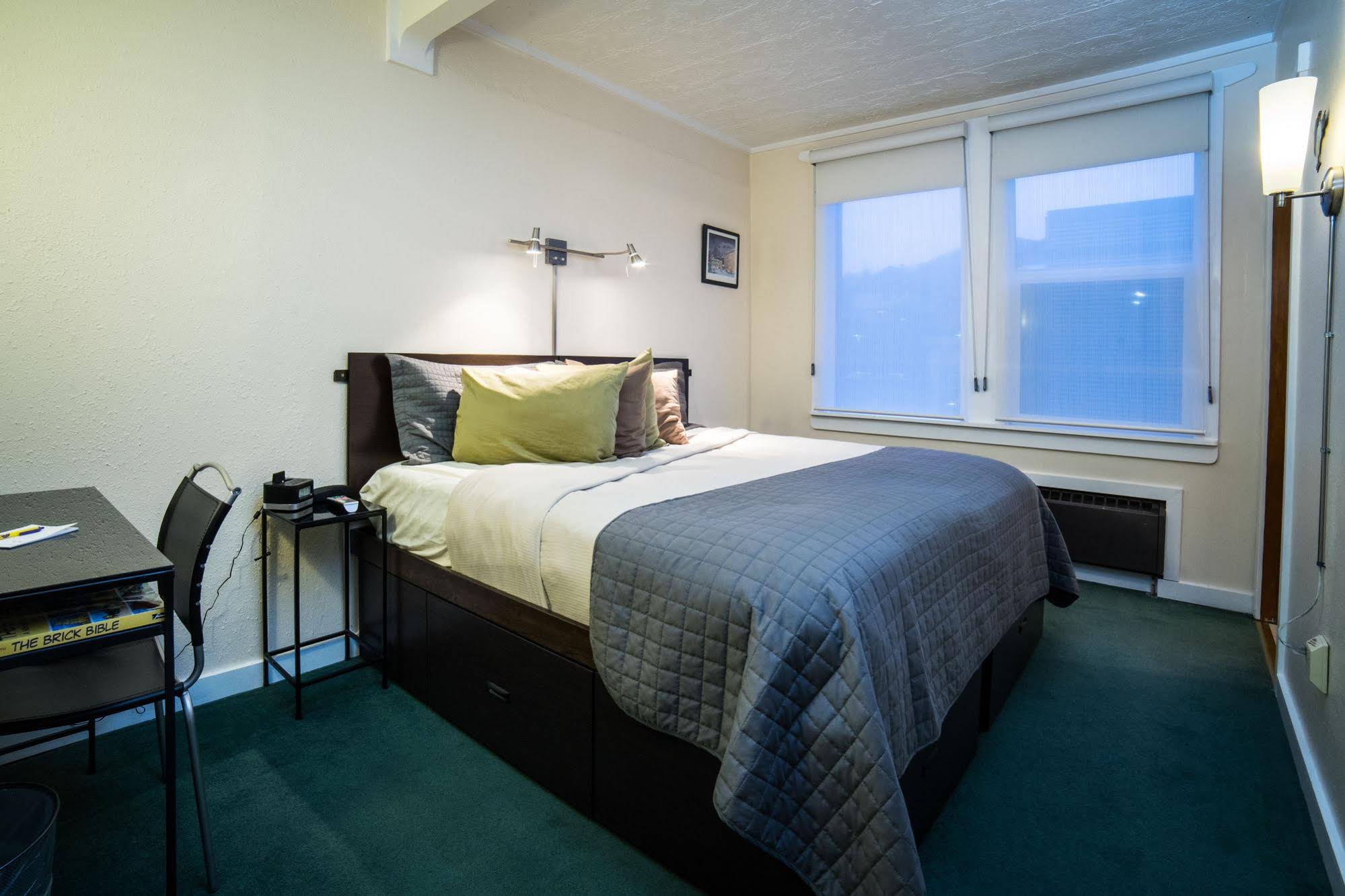 Silverbow Inn