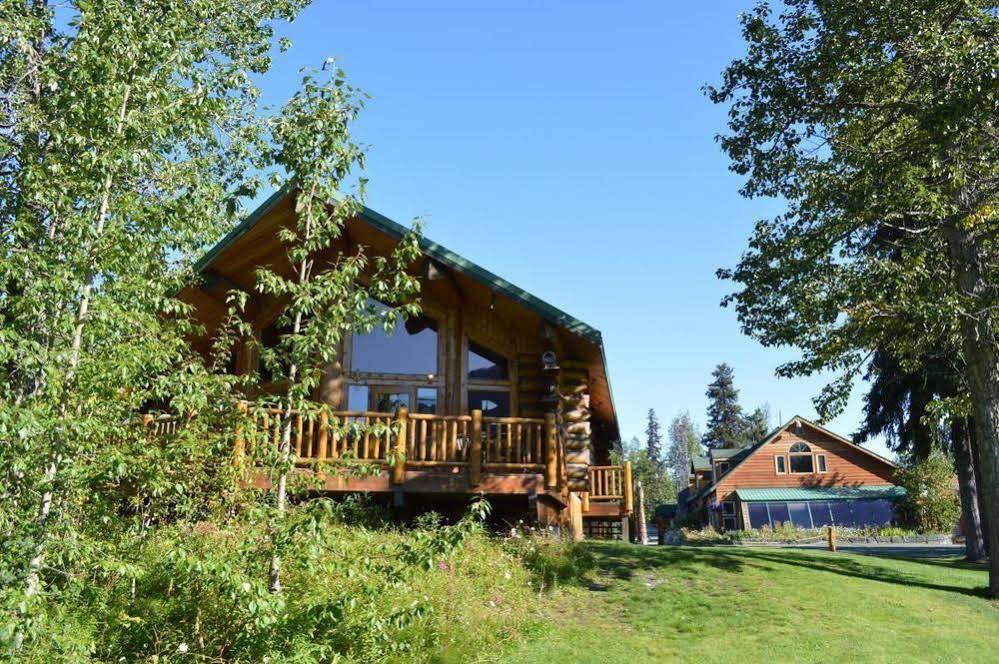 Summit Lake Lodge