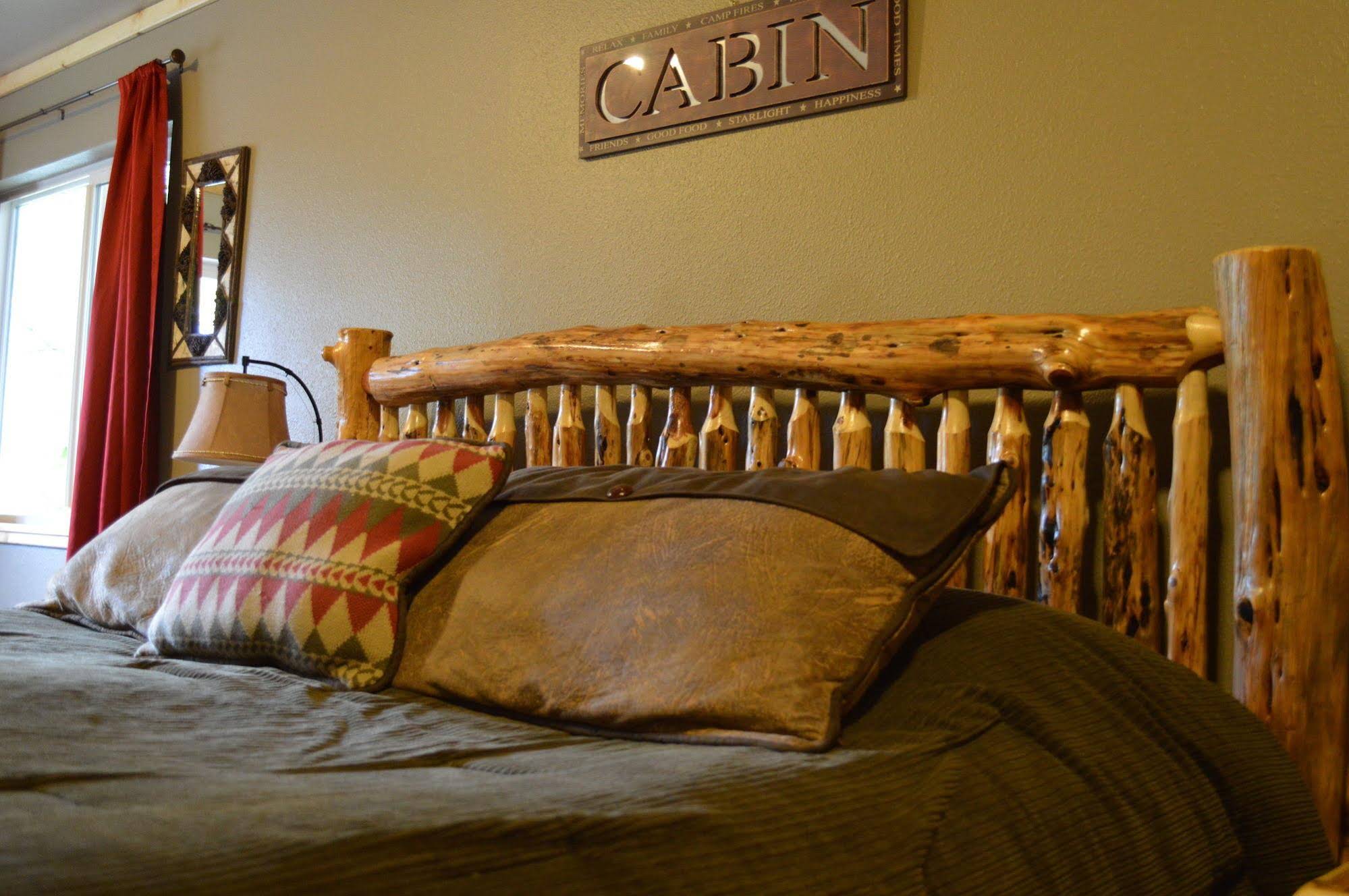 Summit Lake Lodge