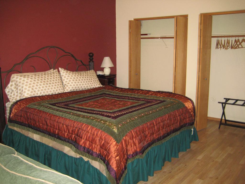 Alaska Garden Gate B&B and Cottages