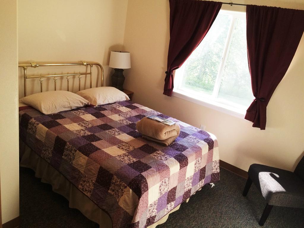 Alaska Garden Gate B&B and Cottages