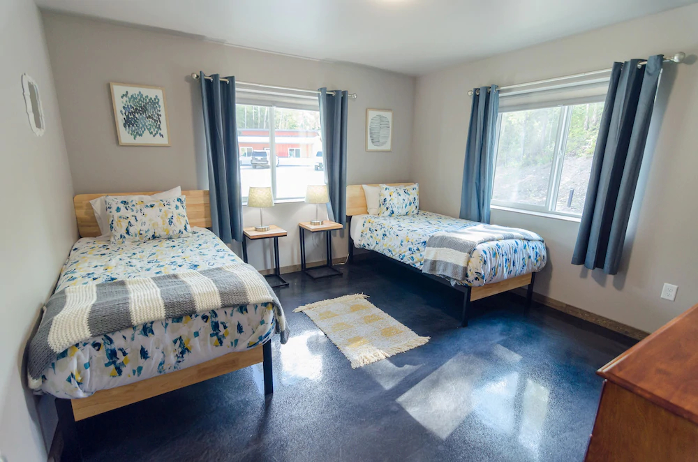 Glacier Suites