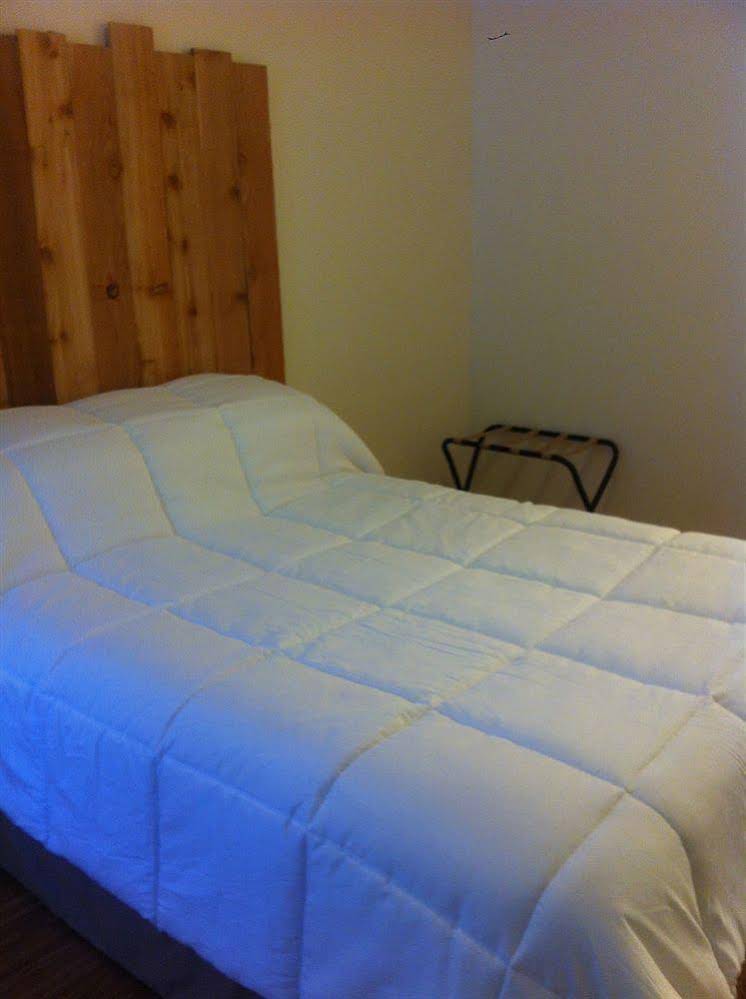 Fourth Avenue Lodging