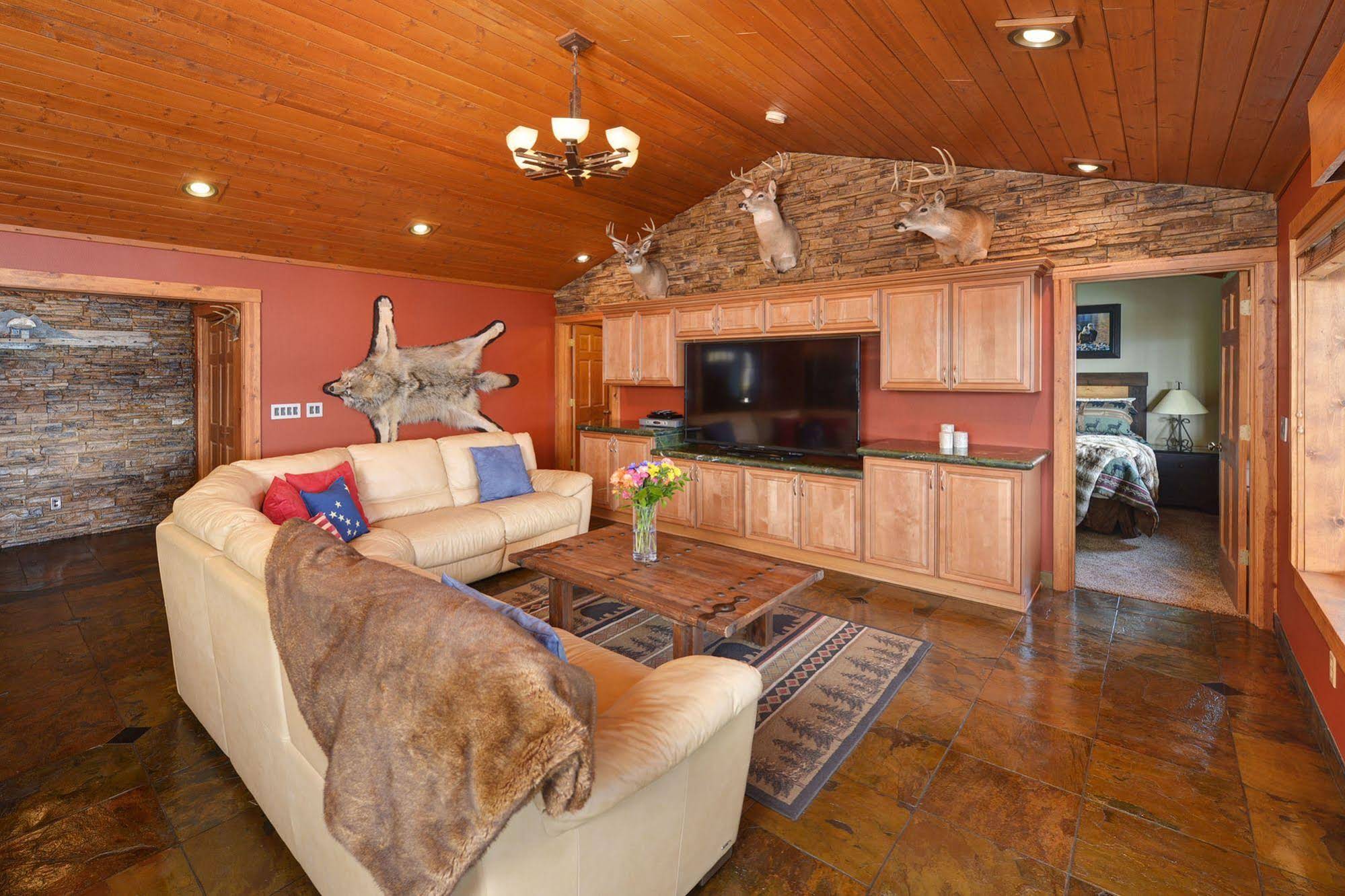 Safari Lodge