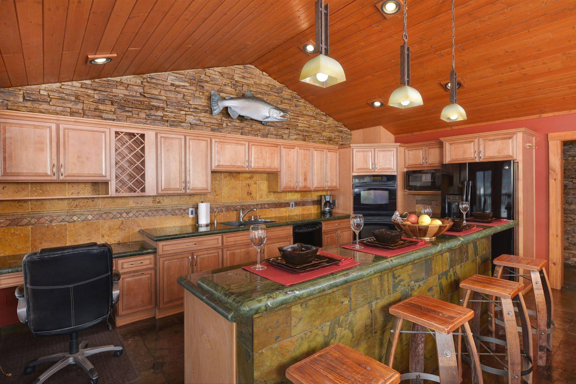 Safari Lodge
