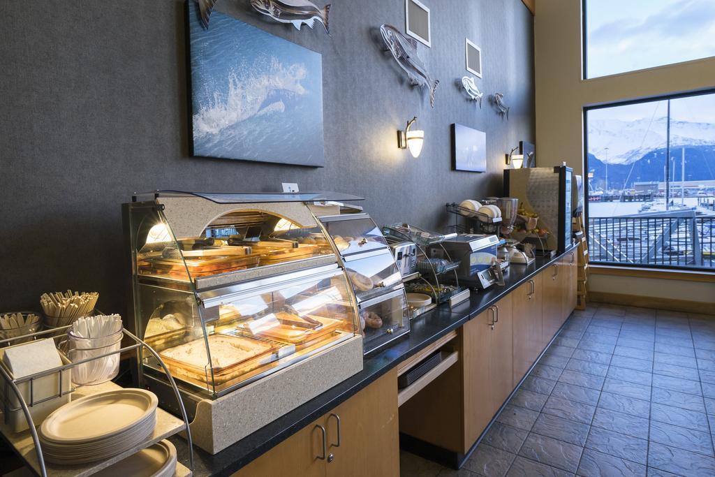 Seward Harbor 360 Hotel