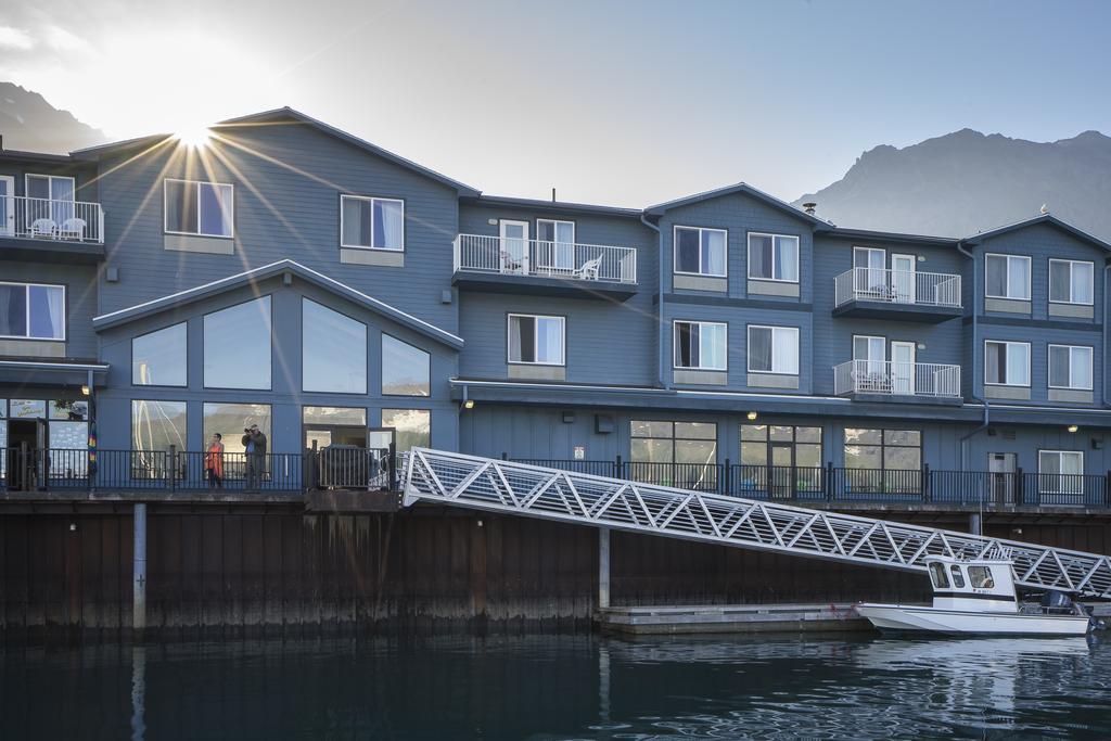 Seward Harbor 360 Hotel