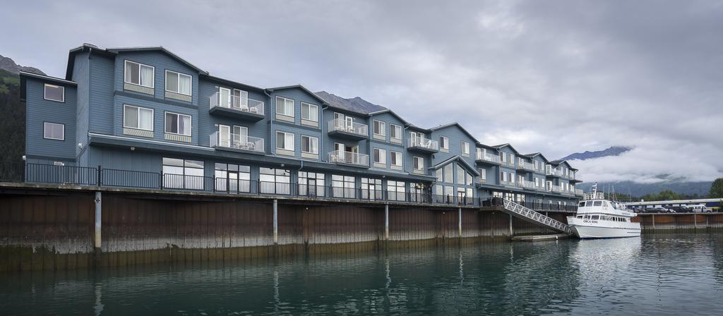 Seward Harbor 360 Hotel