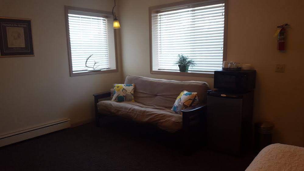 Trailhead Lodging