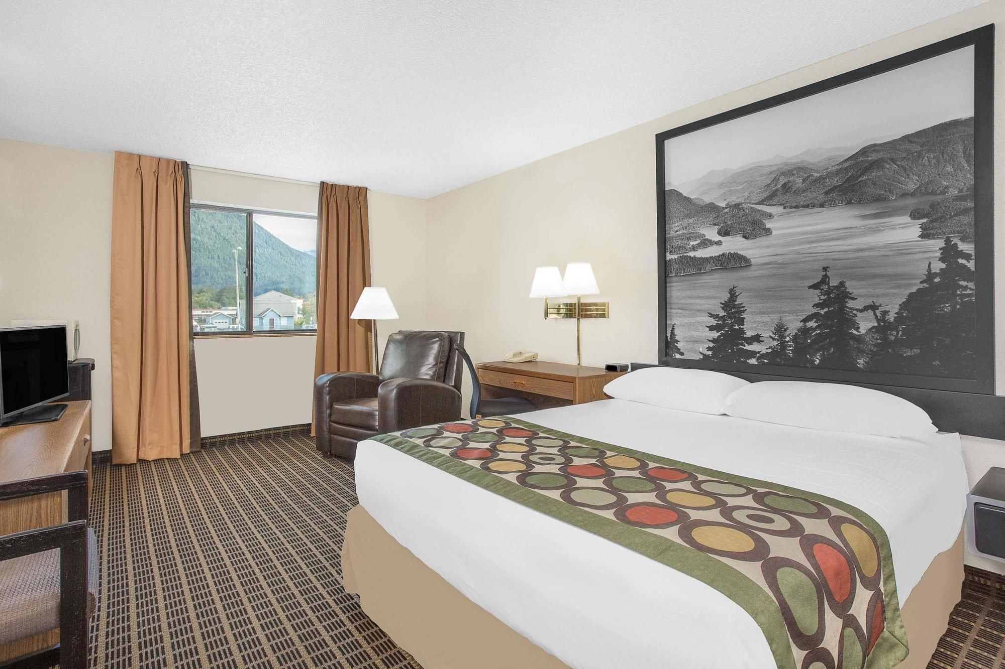 Baranof Lodge