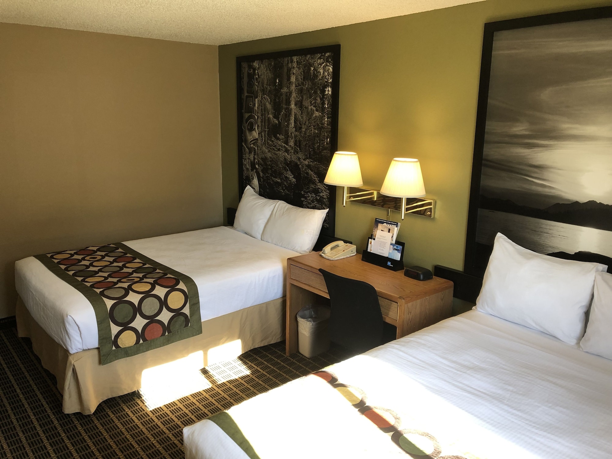 Baranof Lodge