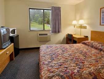 Baranof Lodge