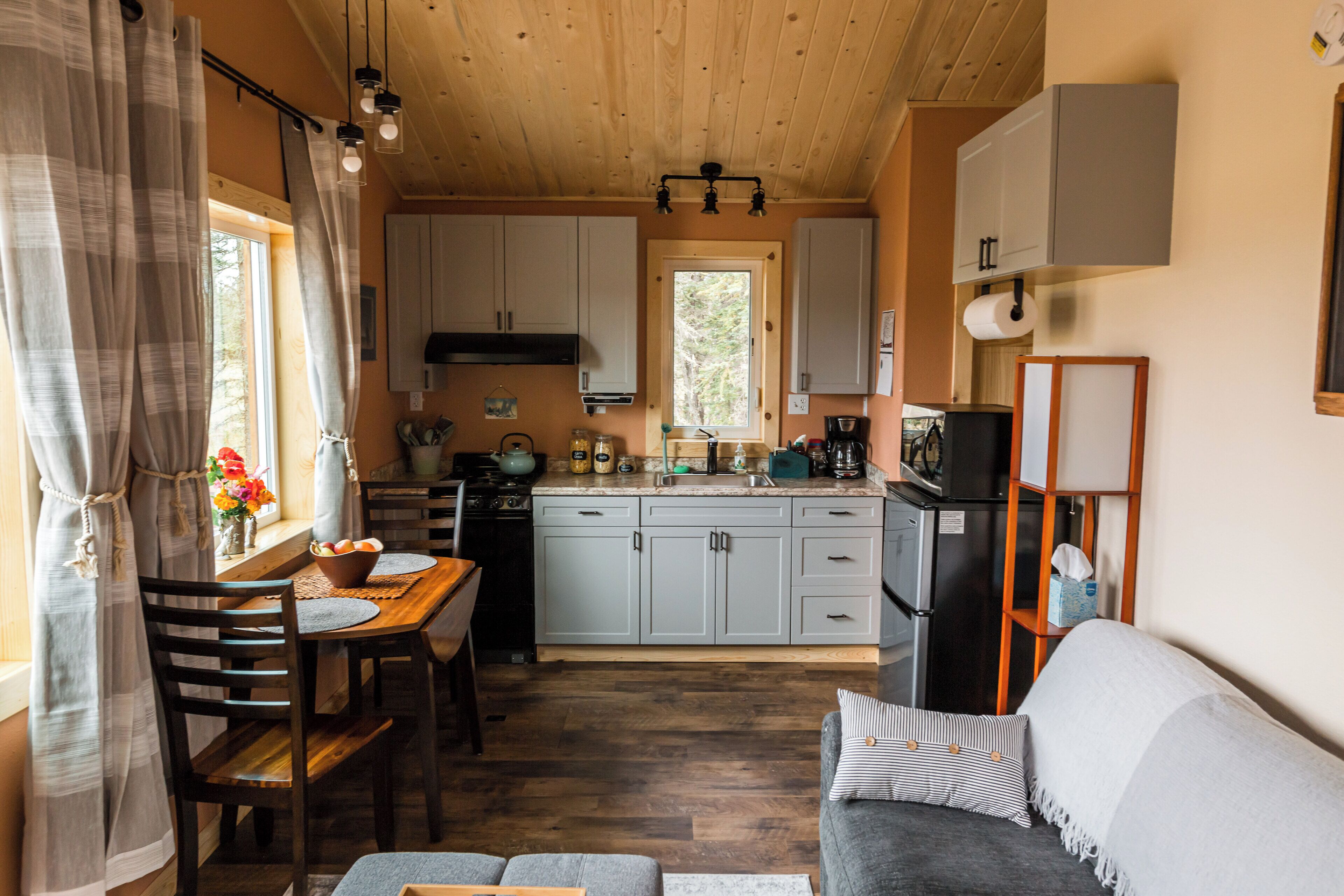 Cloudberry Cabin