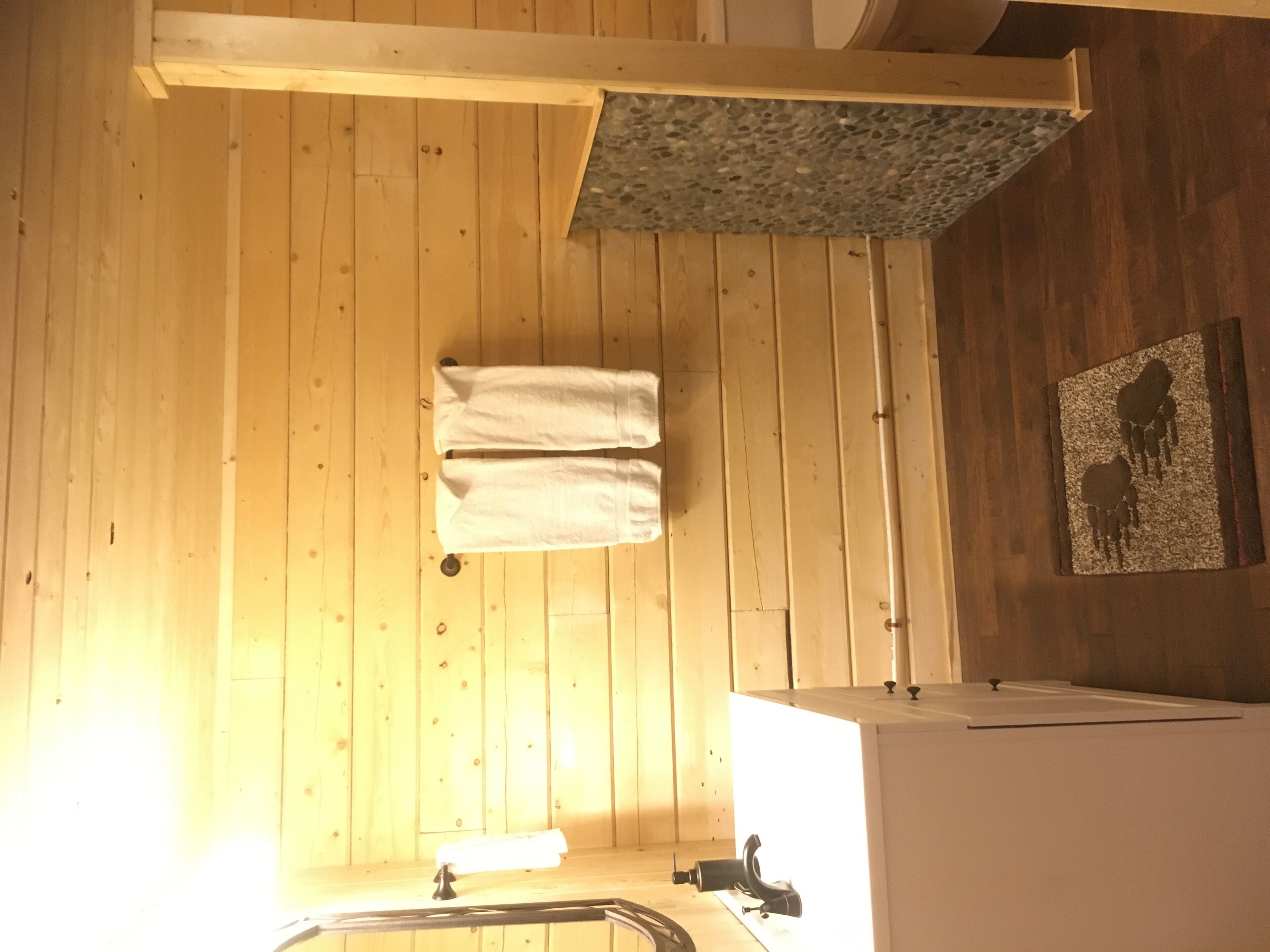 Cloudberry Cabin