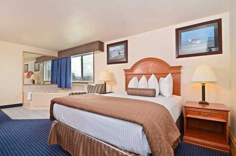 Best Western Valdez Harbor Inn