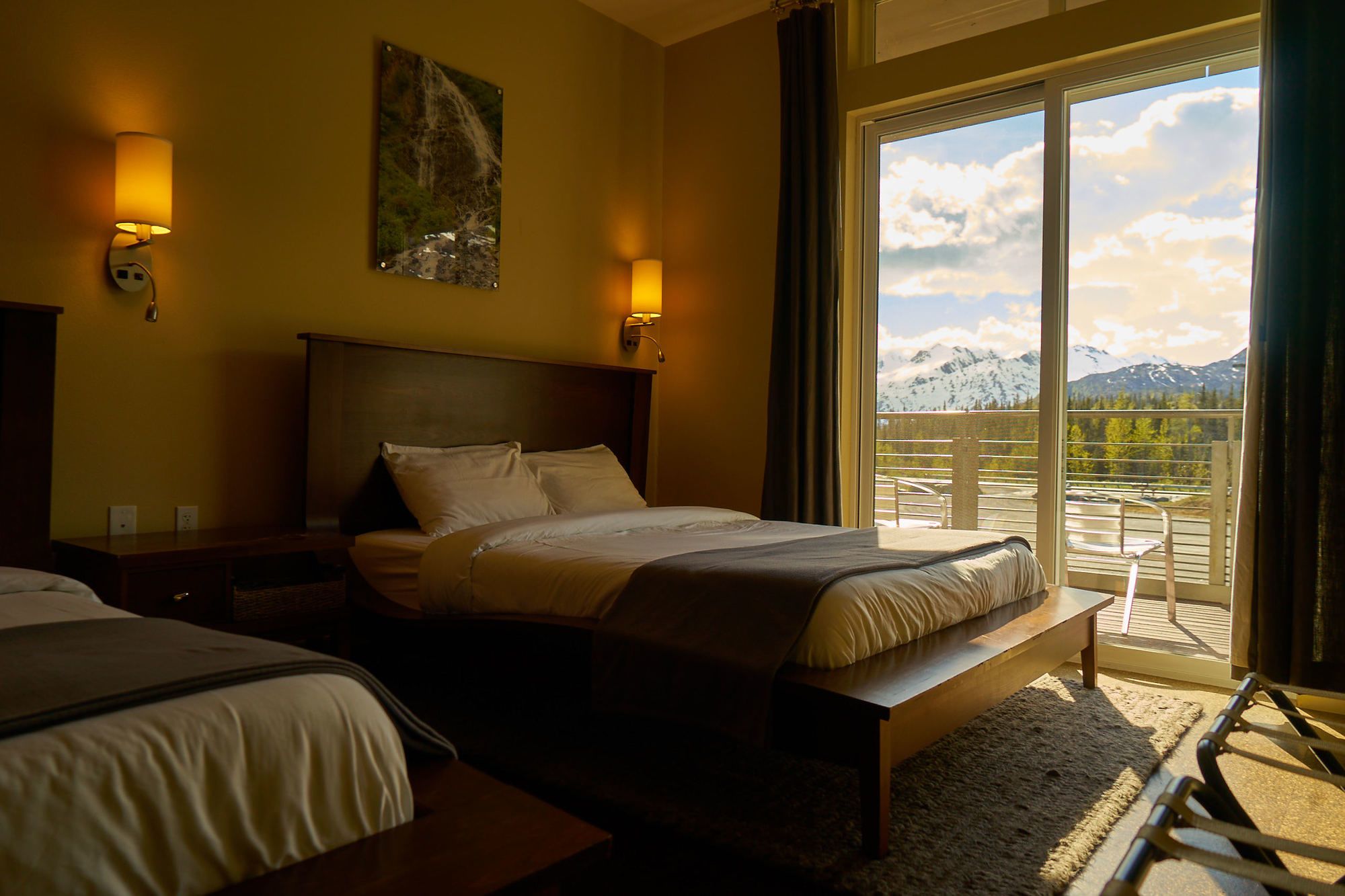 Tsaina Lodge