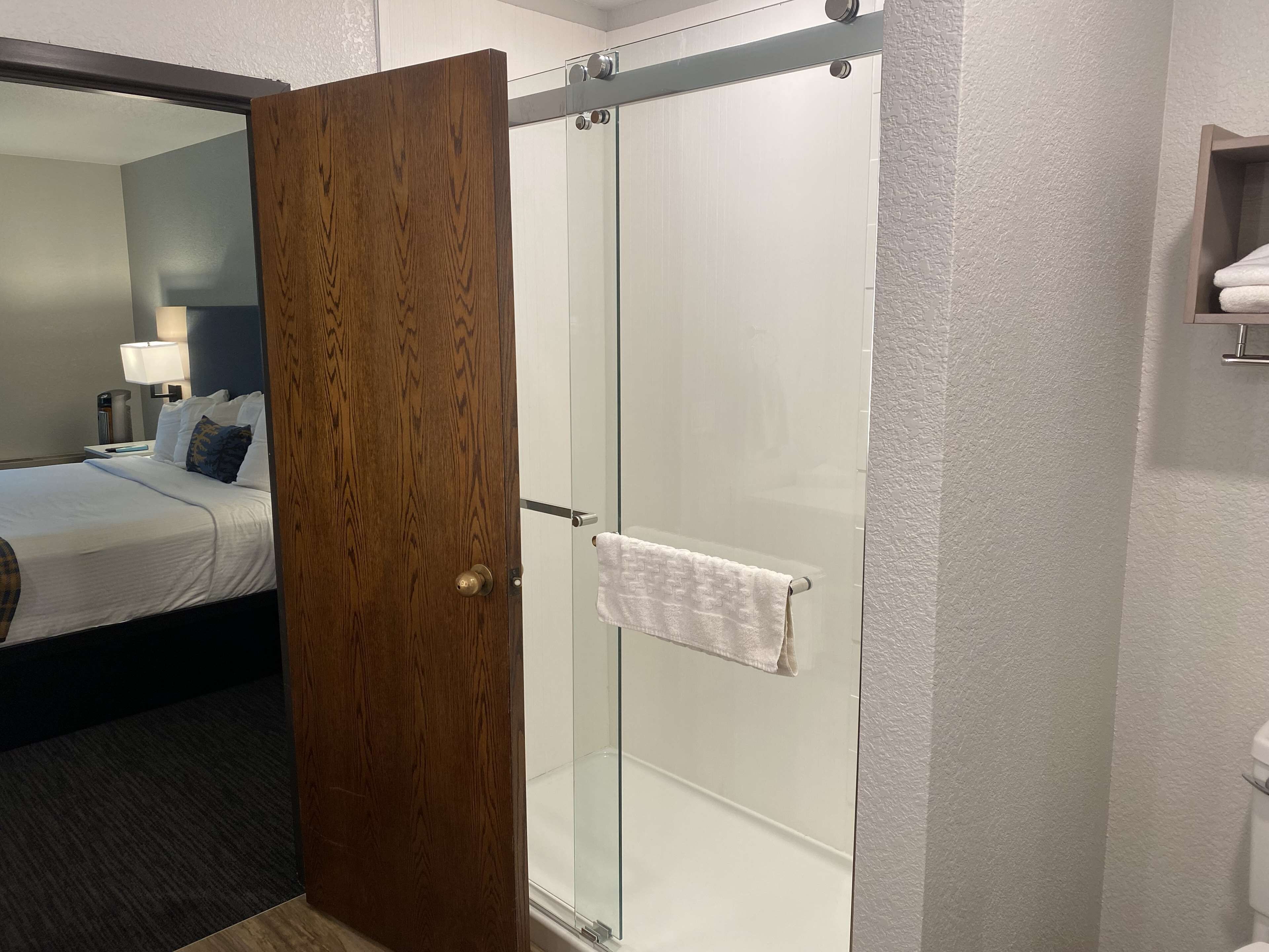 Best Western Lake Lucille Inn