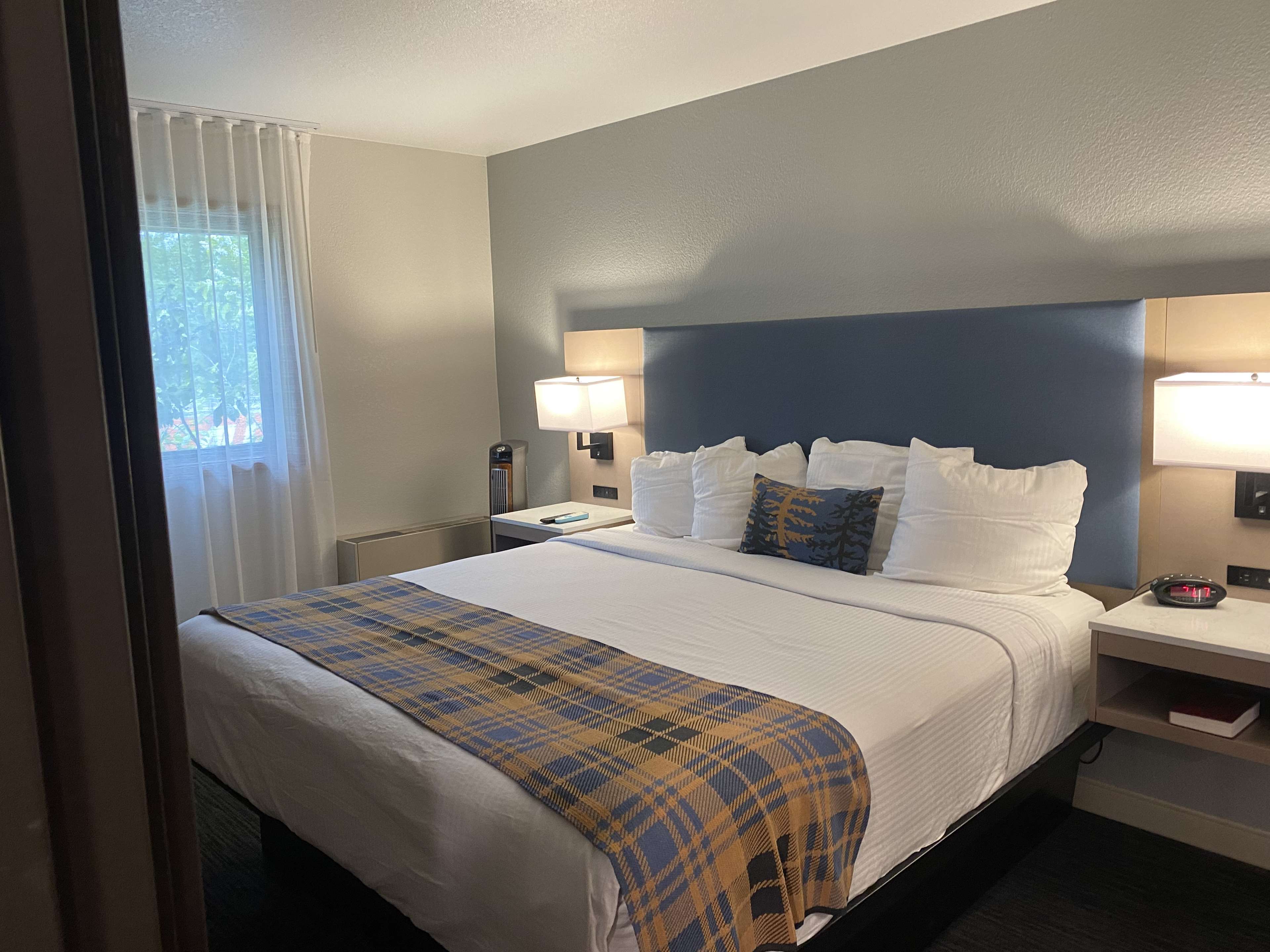 Best Western Lake Lucille Inn