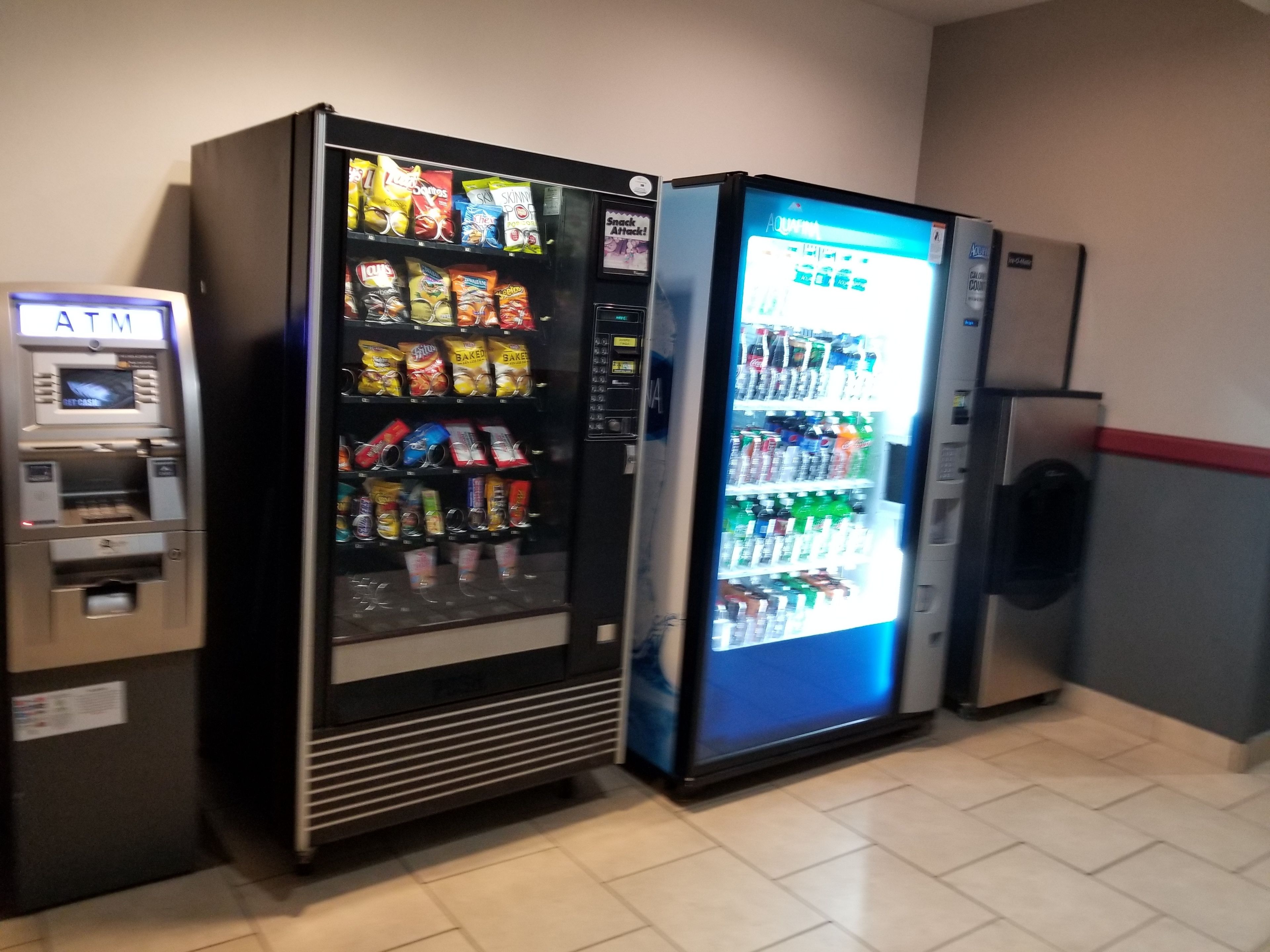 Grand View Inn & Suites