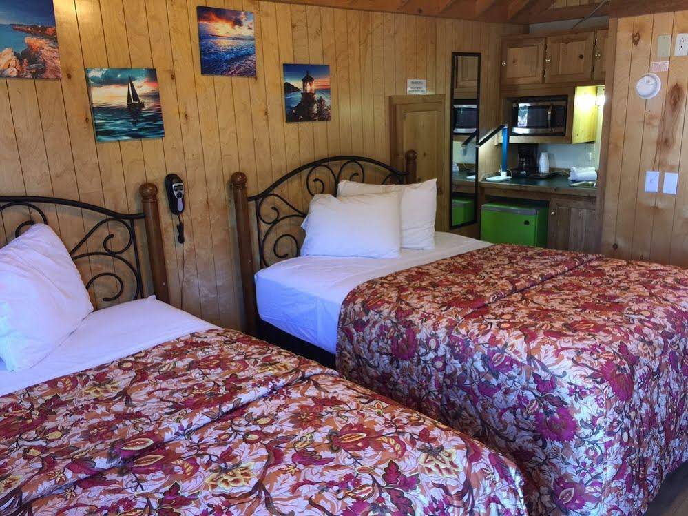 La Siesta Motel