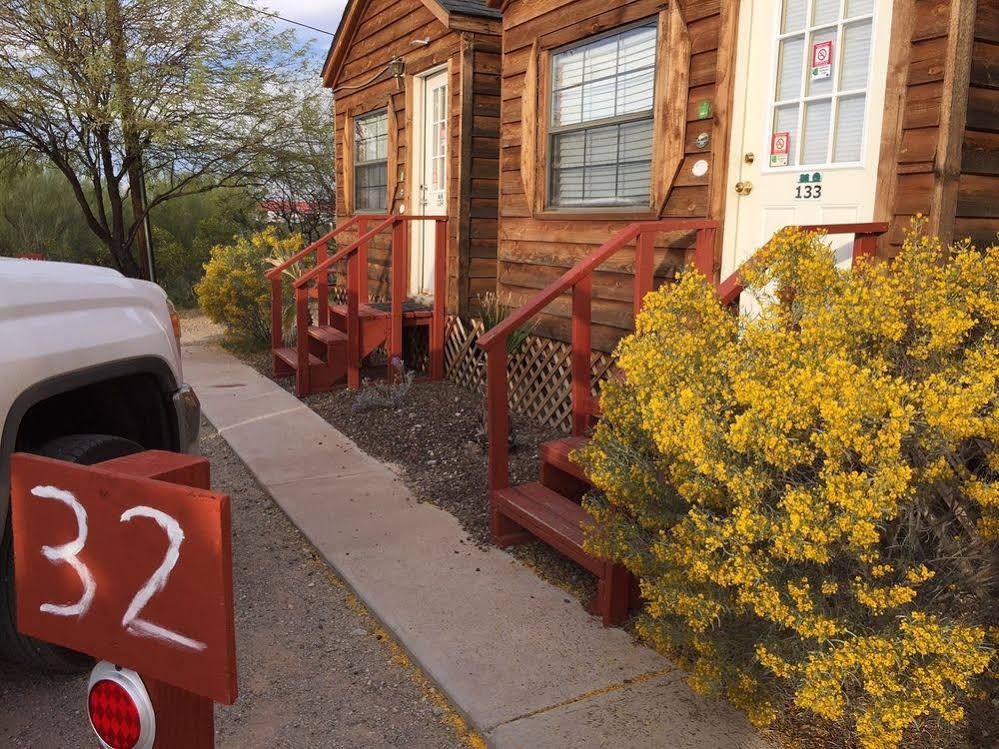 La Siesta Motel