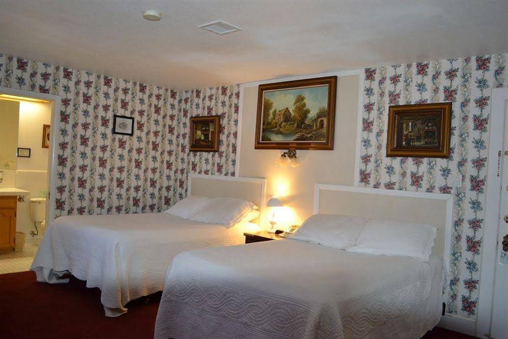 Copper Queen Hotel