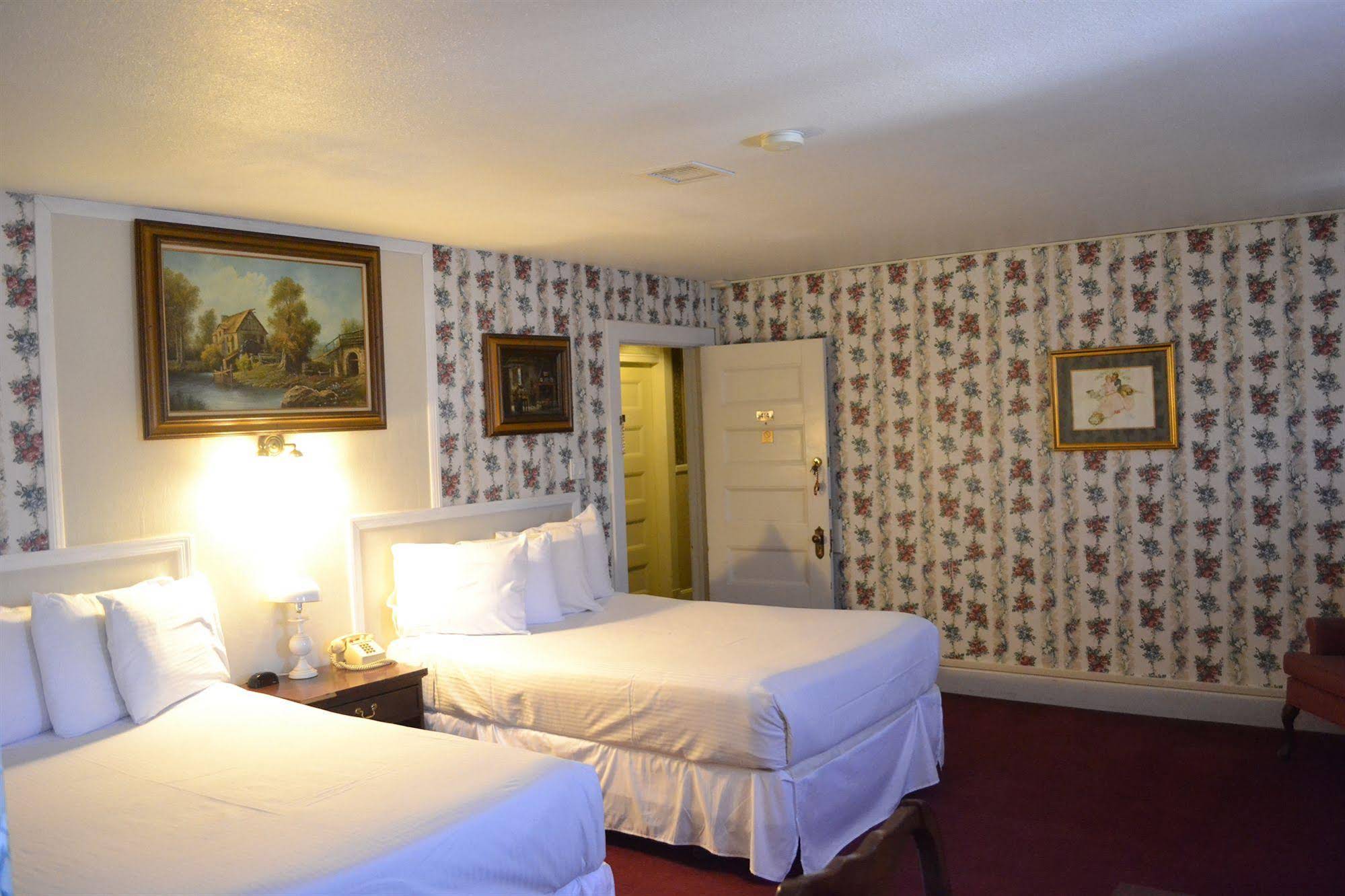 Copper Queen Hotel