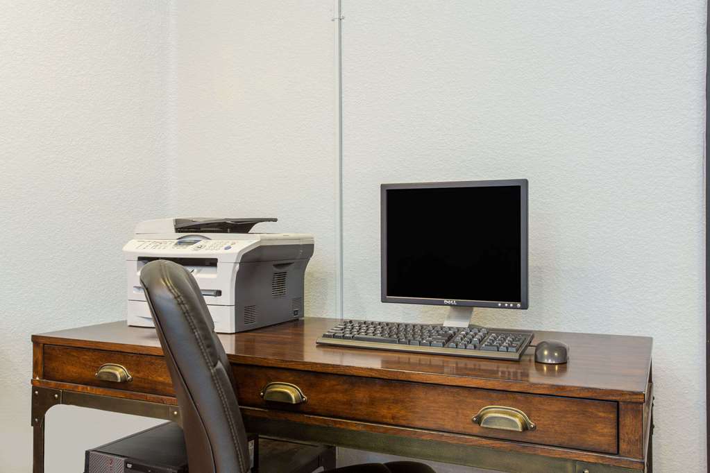 Days Inn by Wyndham Buckeye