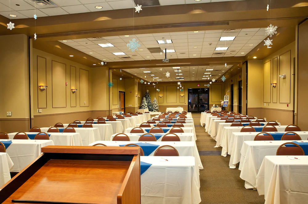 The Lodge at Cliff Castle Casino