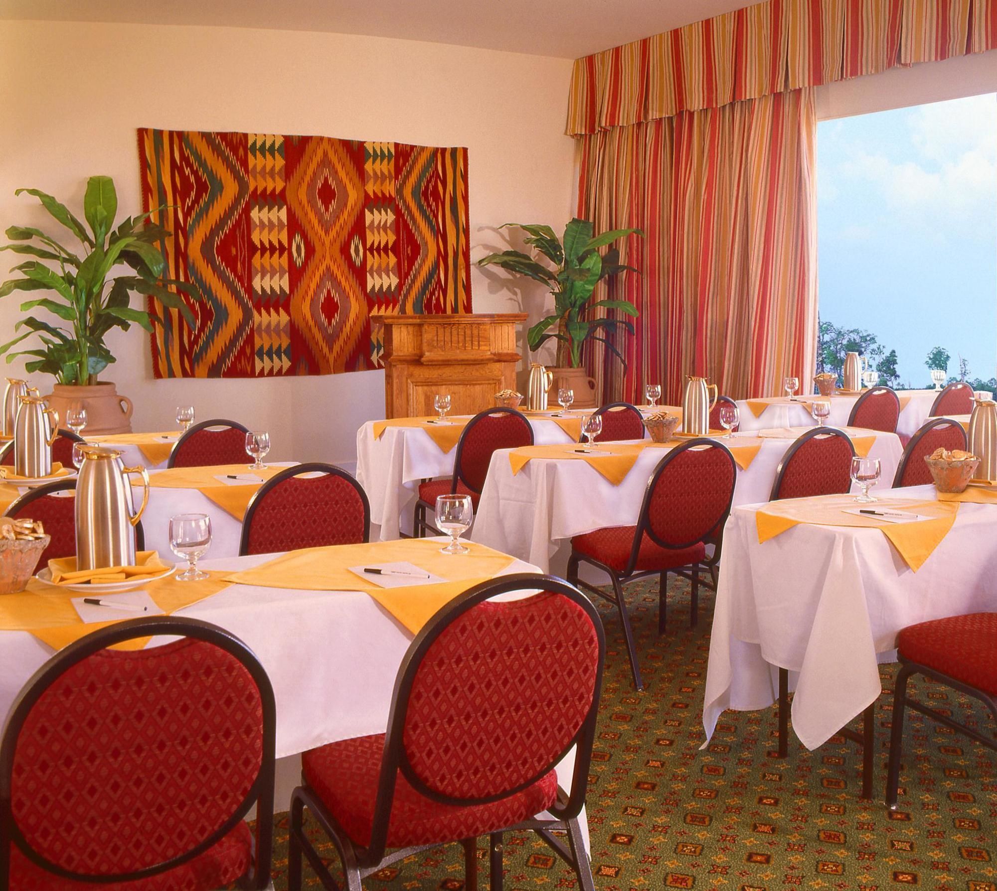 Francisco Grande & Golf Resort