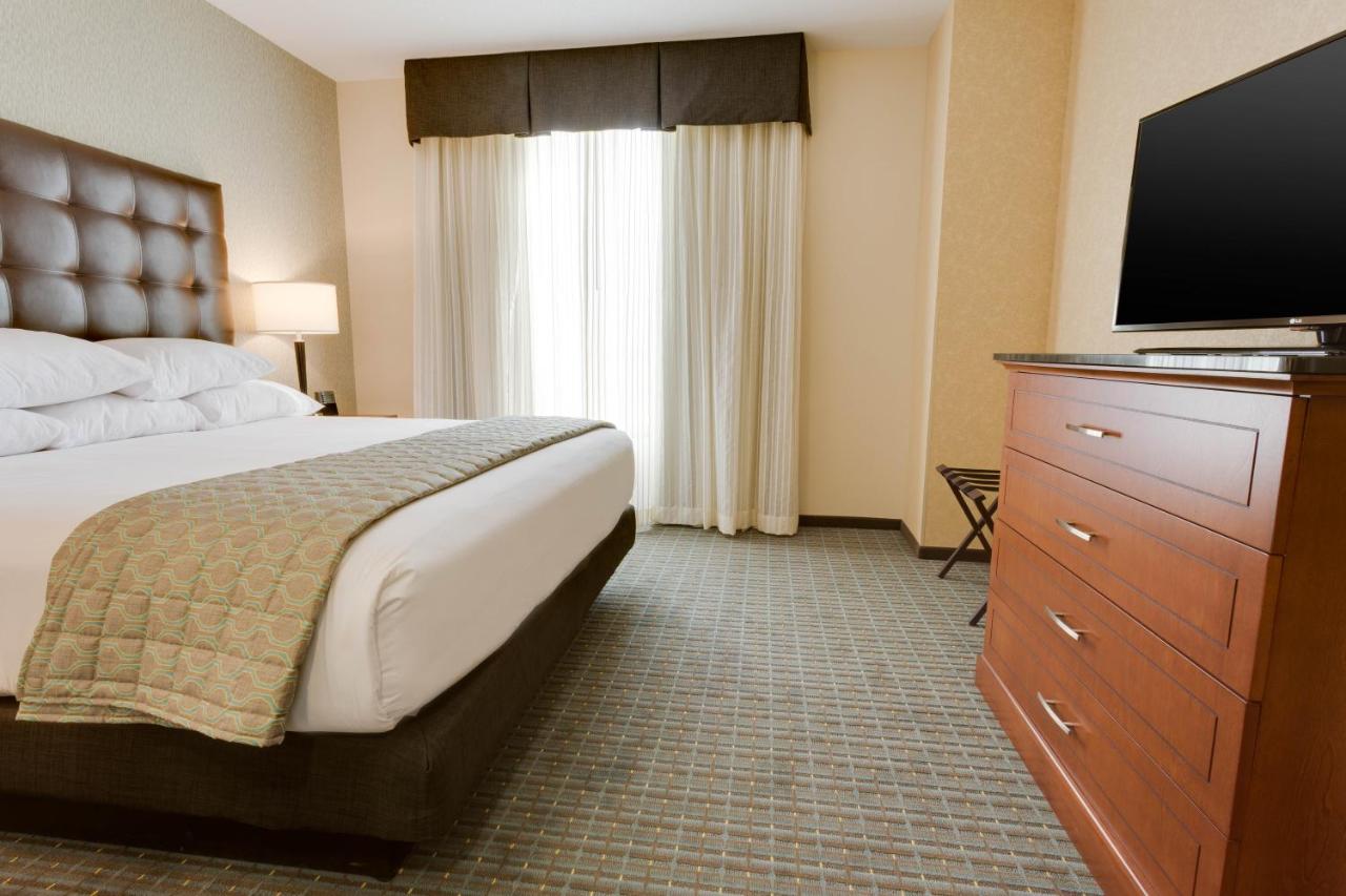 Drury Inn & Suites Phoenix Chandler Fashion Center