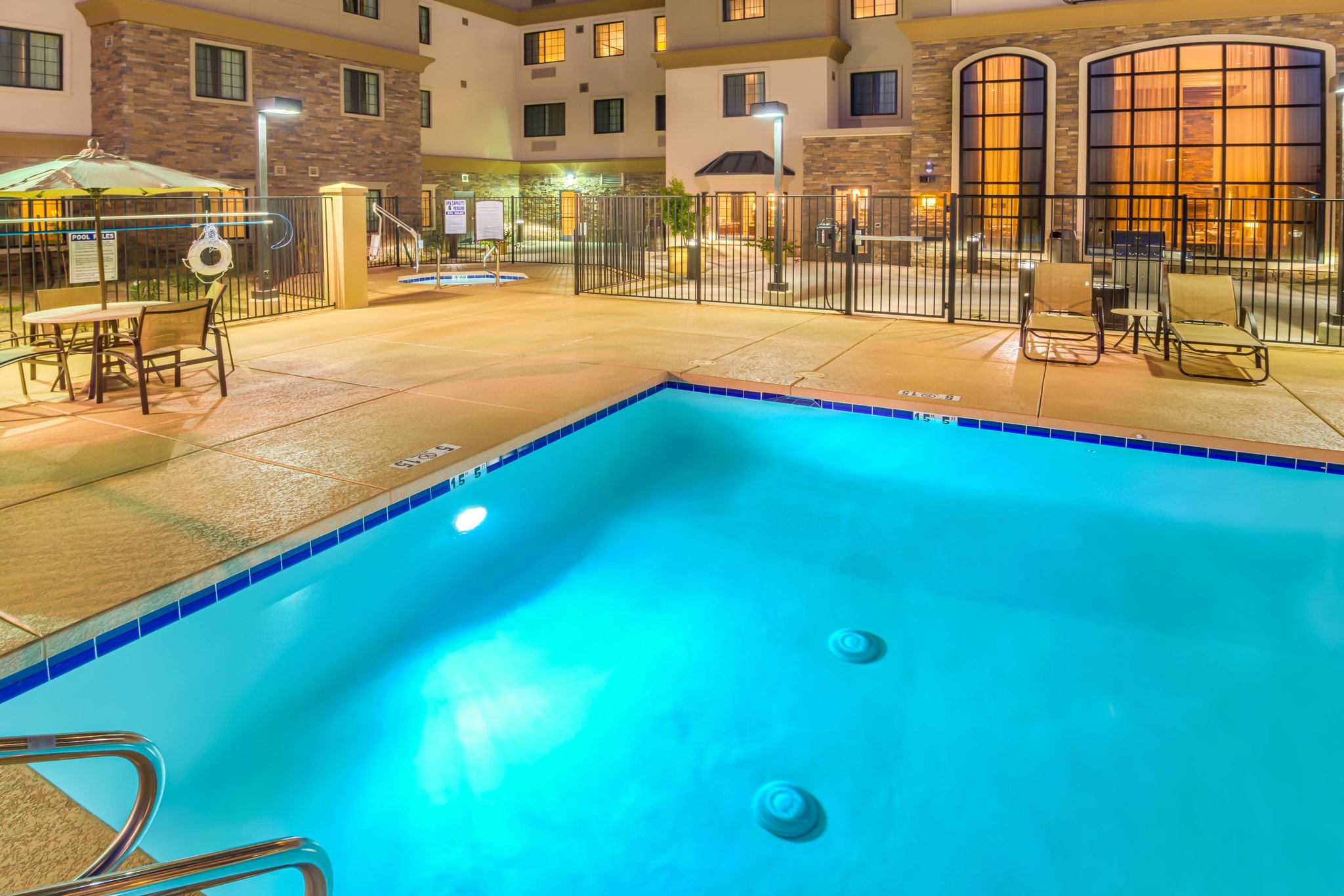 Staybridge Suites Phoenix - Chandler