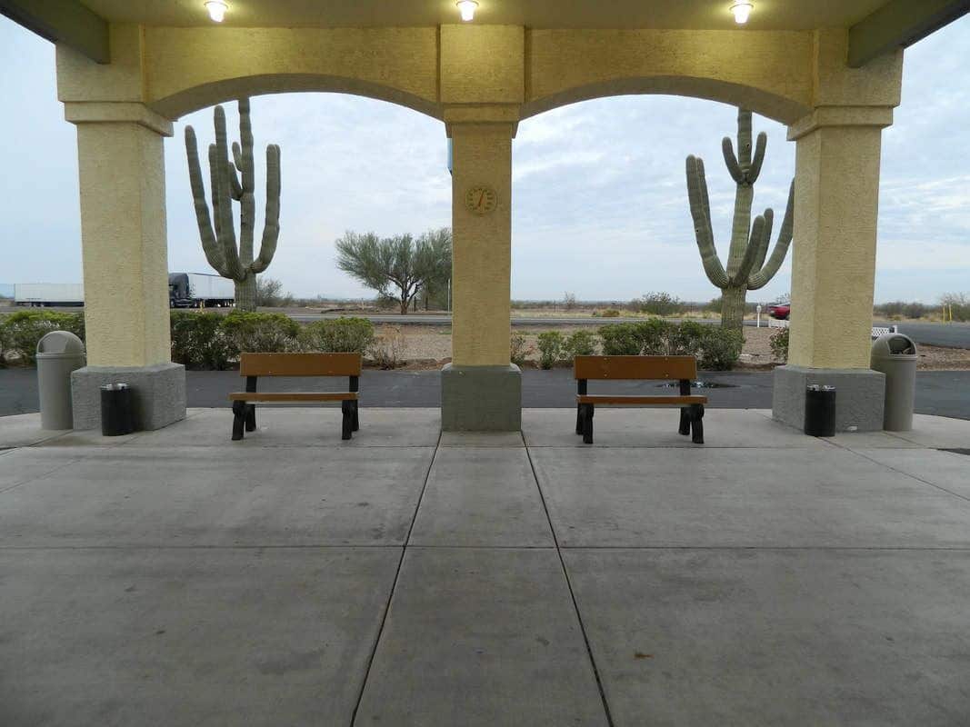 Americas Choice Inn & Suites